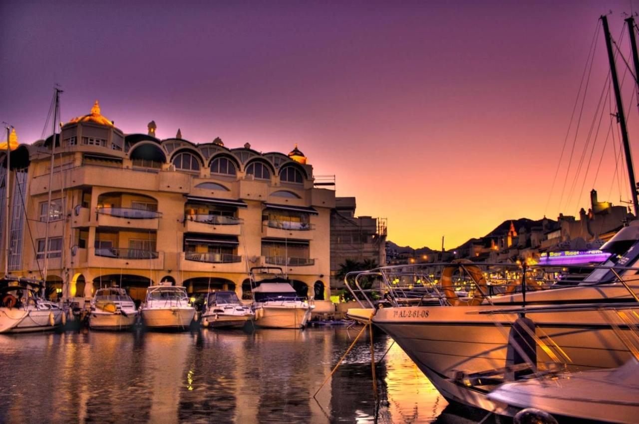 Happy Home Benalmadena Luaran gambar